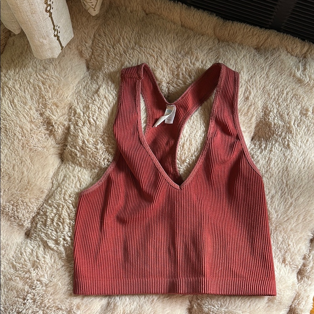 💛5 fr $8 Free People movement Rust Red Ribbed bra Top